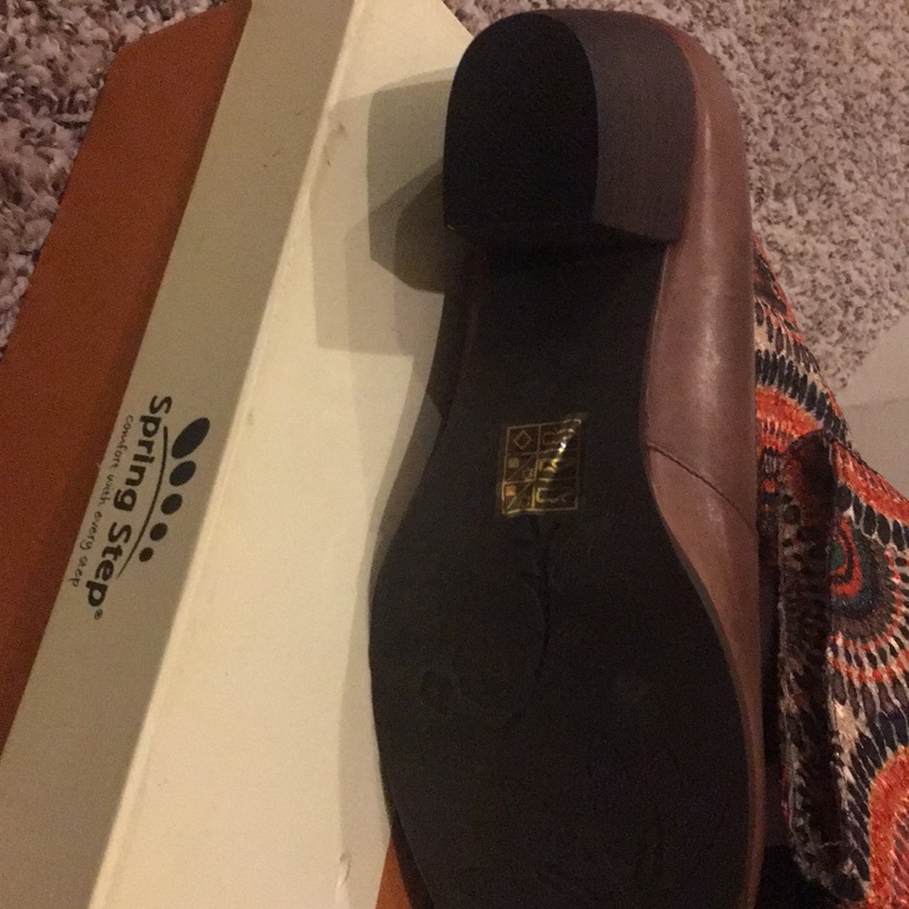 Boots - Picture 2 of 2